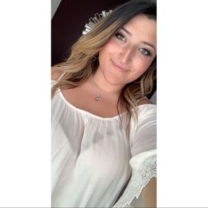 Meet your Posher, Cayleigh